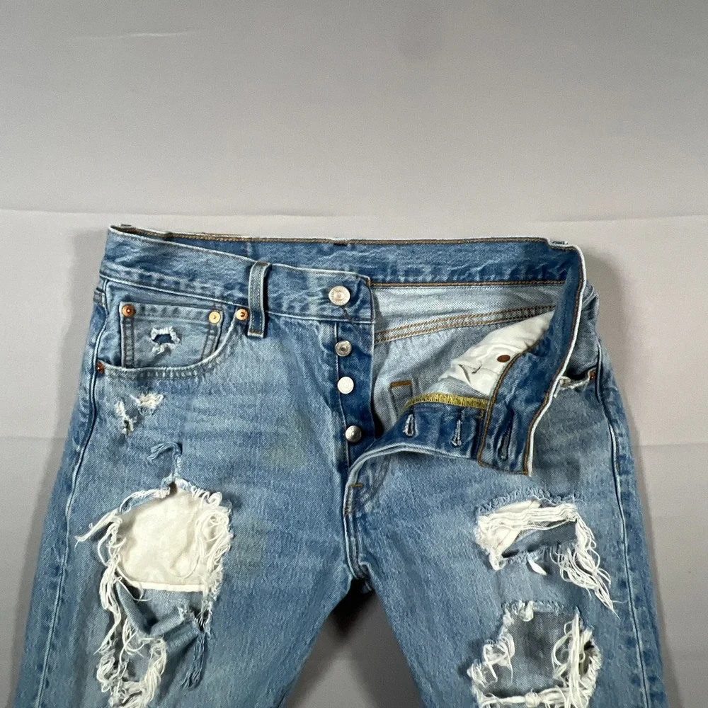 Levi's 501 Jeans Men 30x32 Blue Denim Cotton Medium Wash Distressed Straight Leg